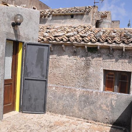 Appartamentino Pomelia Erice Exterior photo